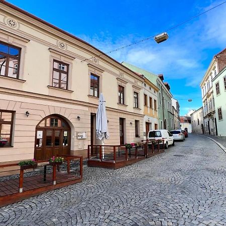 Penzion U Radnice , Byt 5 Znojmo Zewnętrze zdjęcie